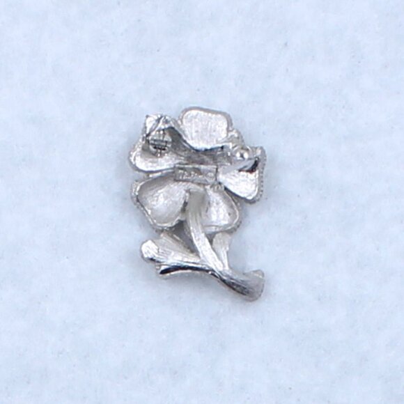 Trifari Silver Tone Blooming Flower Brooch - Dots Edge The Petals For Accent - Picture 7 of 9
